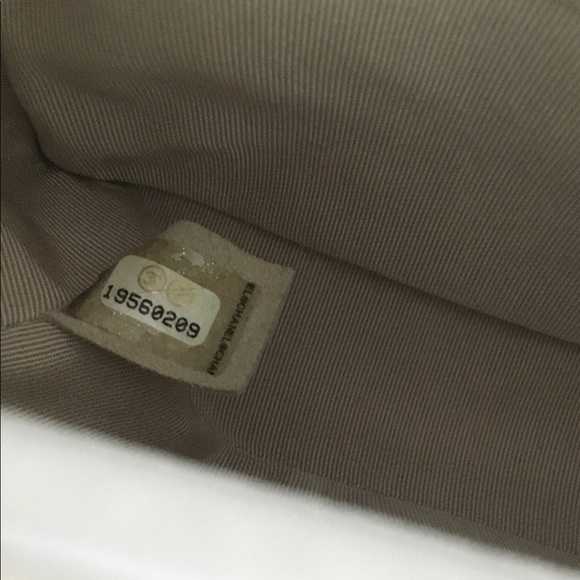 RARE CHANEL Boy square white patent bag - Picture 13 of 14